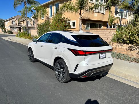 Used 2026 Lexus RX 350h image 5