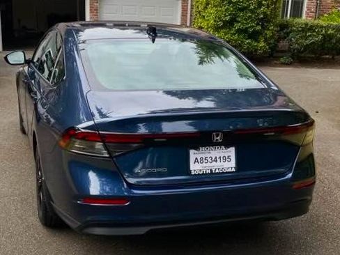 Used 2025 Honda Accord SE image 2