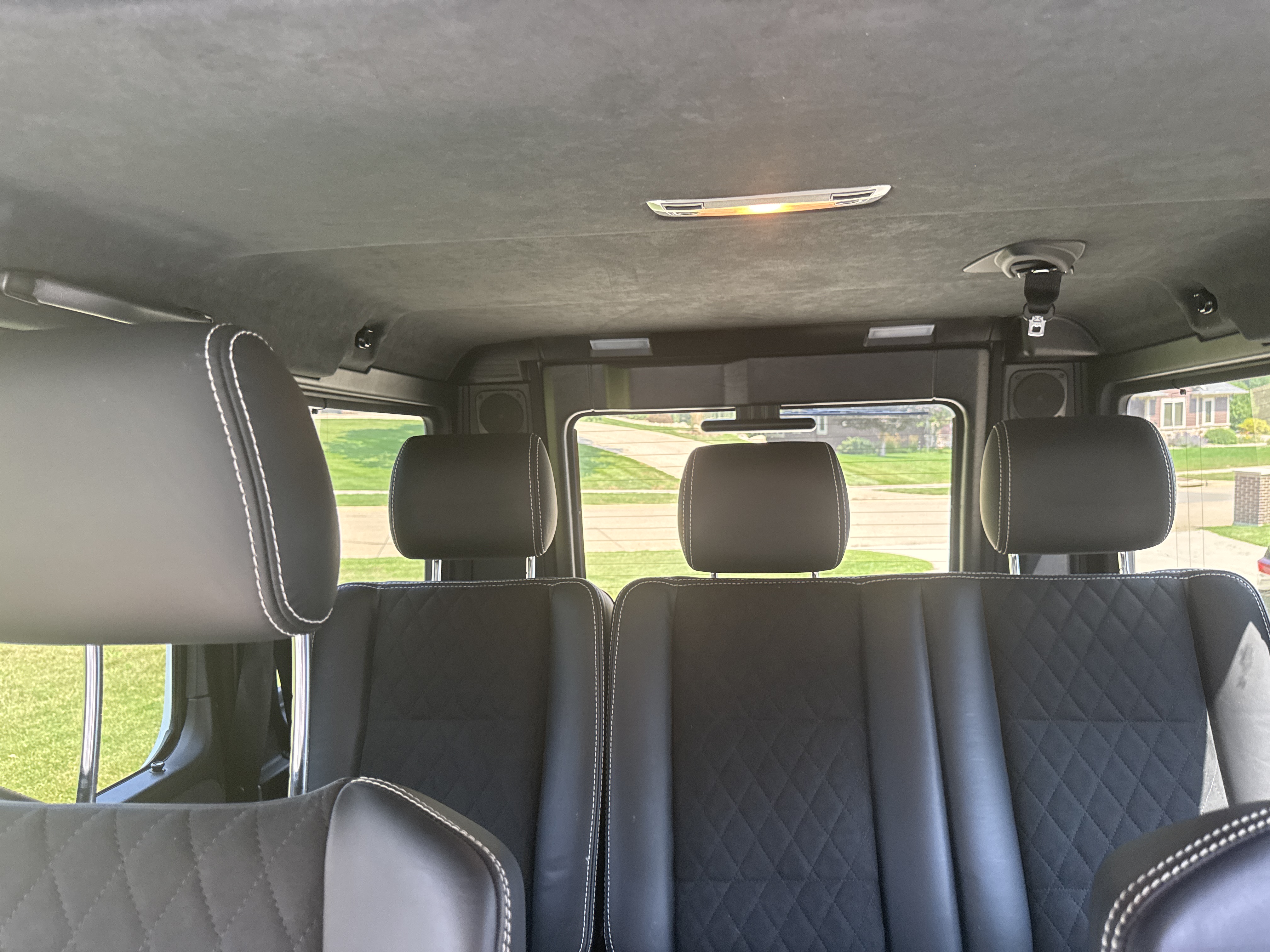 Used 2017 Mercedes-Benz G 550 Squared image 17