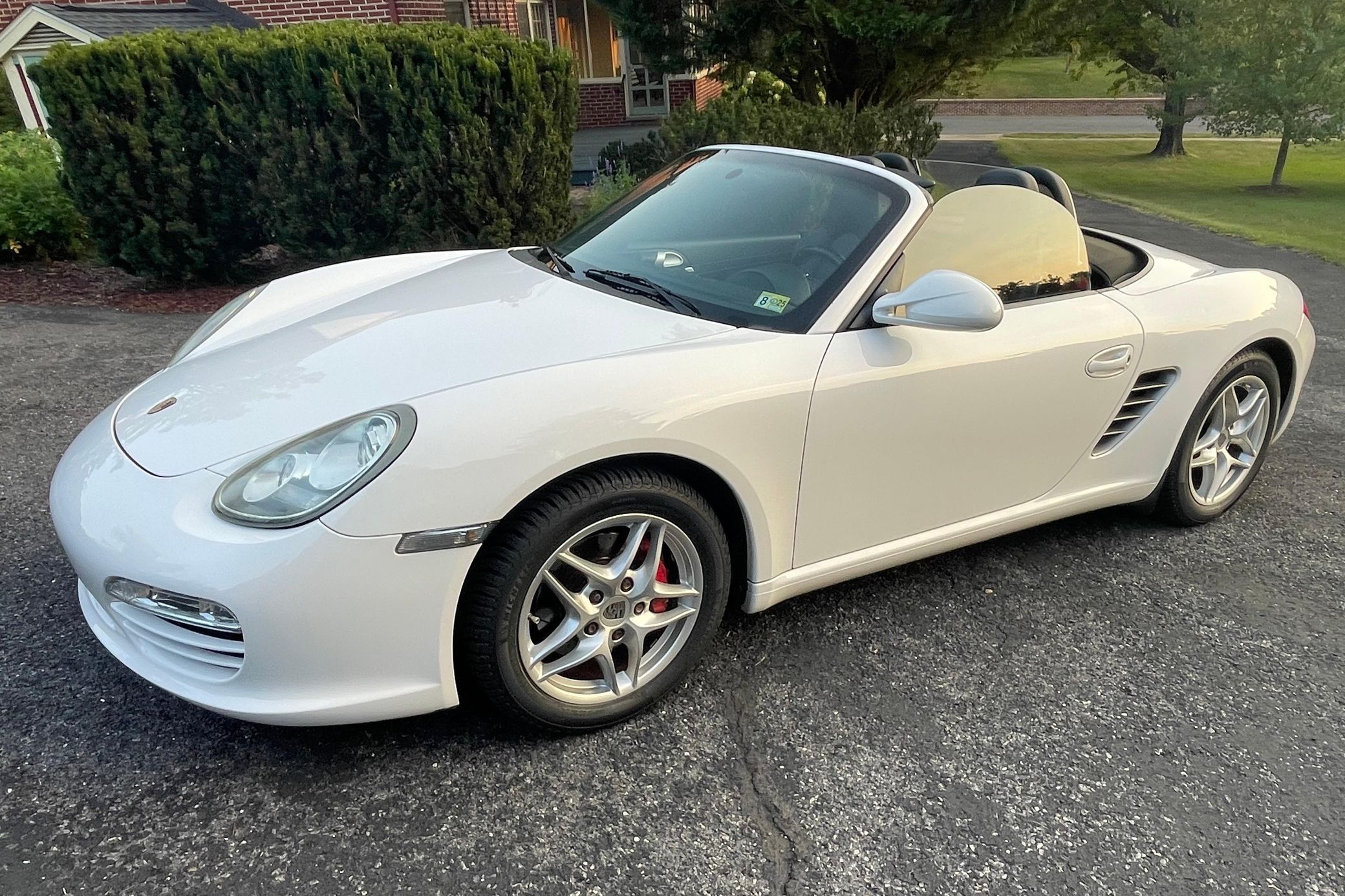 Used 2011 Porsche Boxster RWD image 1