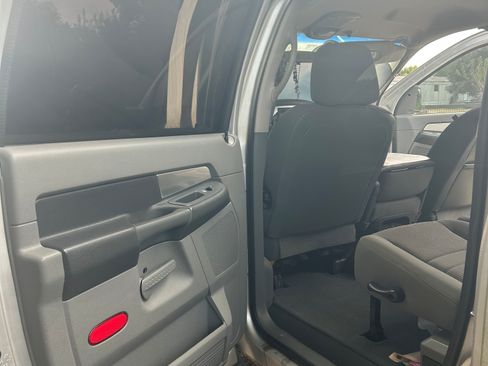 Used 2007 Dodge Ram 3500 Truck SLT AWD/4WD image 14