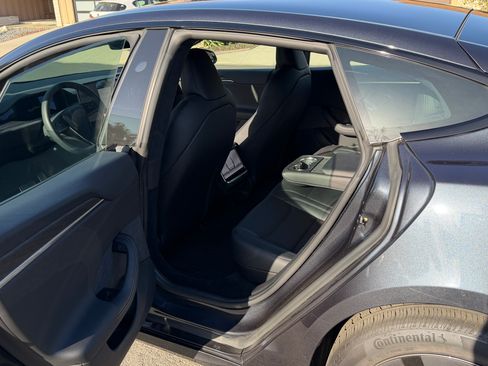 Used 2023 Tesla Model S Standard Range image 11