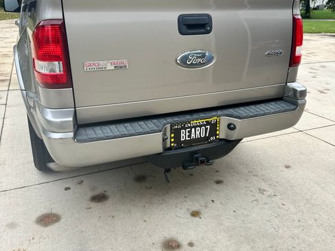 Used 2008 Ford Explorer Sport Trac Limited image 8