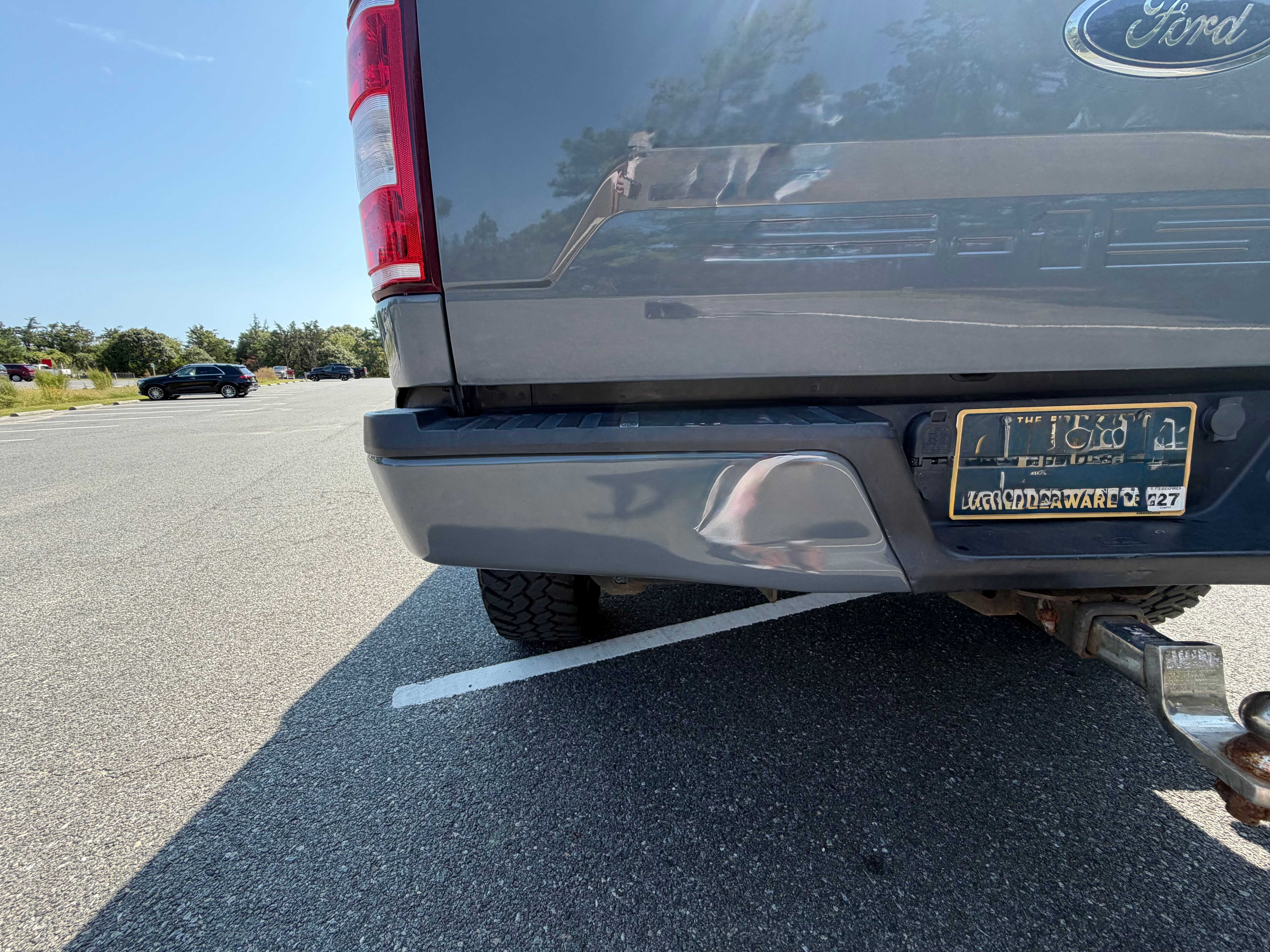 Used 2019 Ford F150 XLT w/ Equipment Group 302A Luxury AWD/4WD image 10