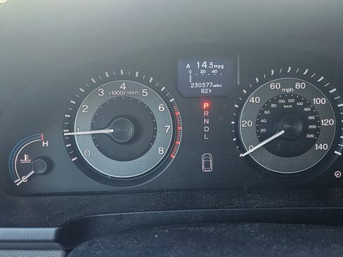 Used 2011 Honda Odyssey Touring Elite image 9