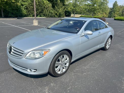 Used 2009 Mercedes-Benz CL 550 4MATIC image 4