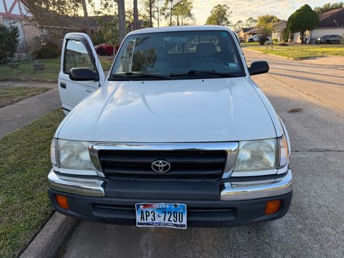 Used 2000 Toyota Tacoma 4x4 Xtracab V6 image 2