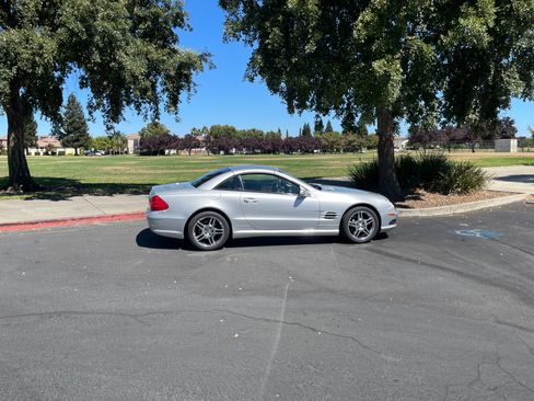 Used 2006 Mercedes-Benz SL 500 image 8