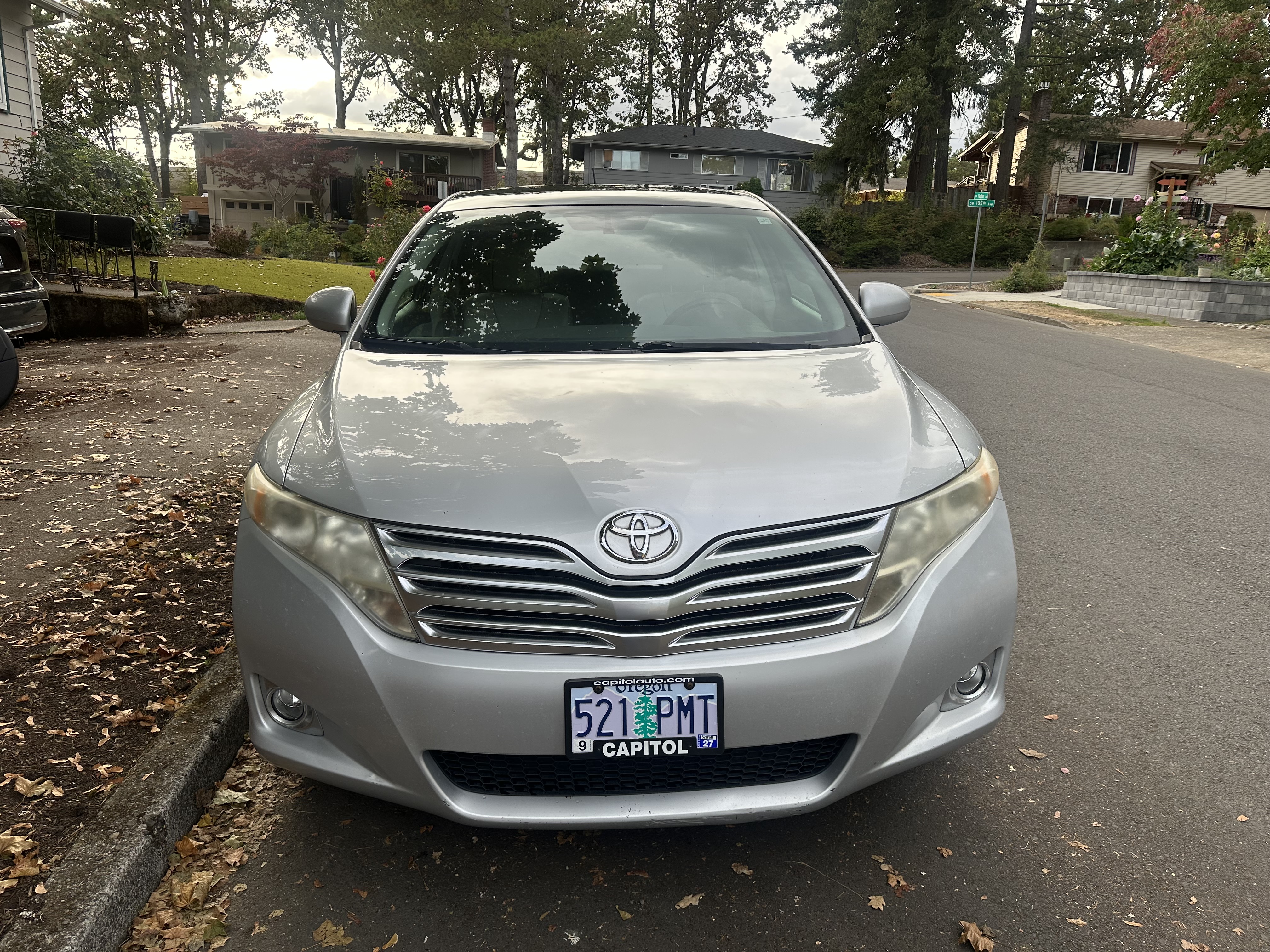 Used 2009 Toyota Venza FWD image 2