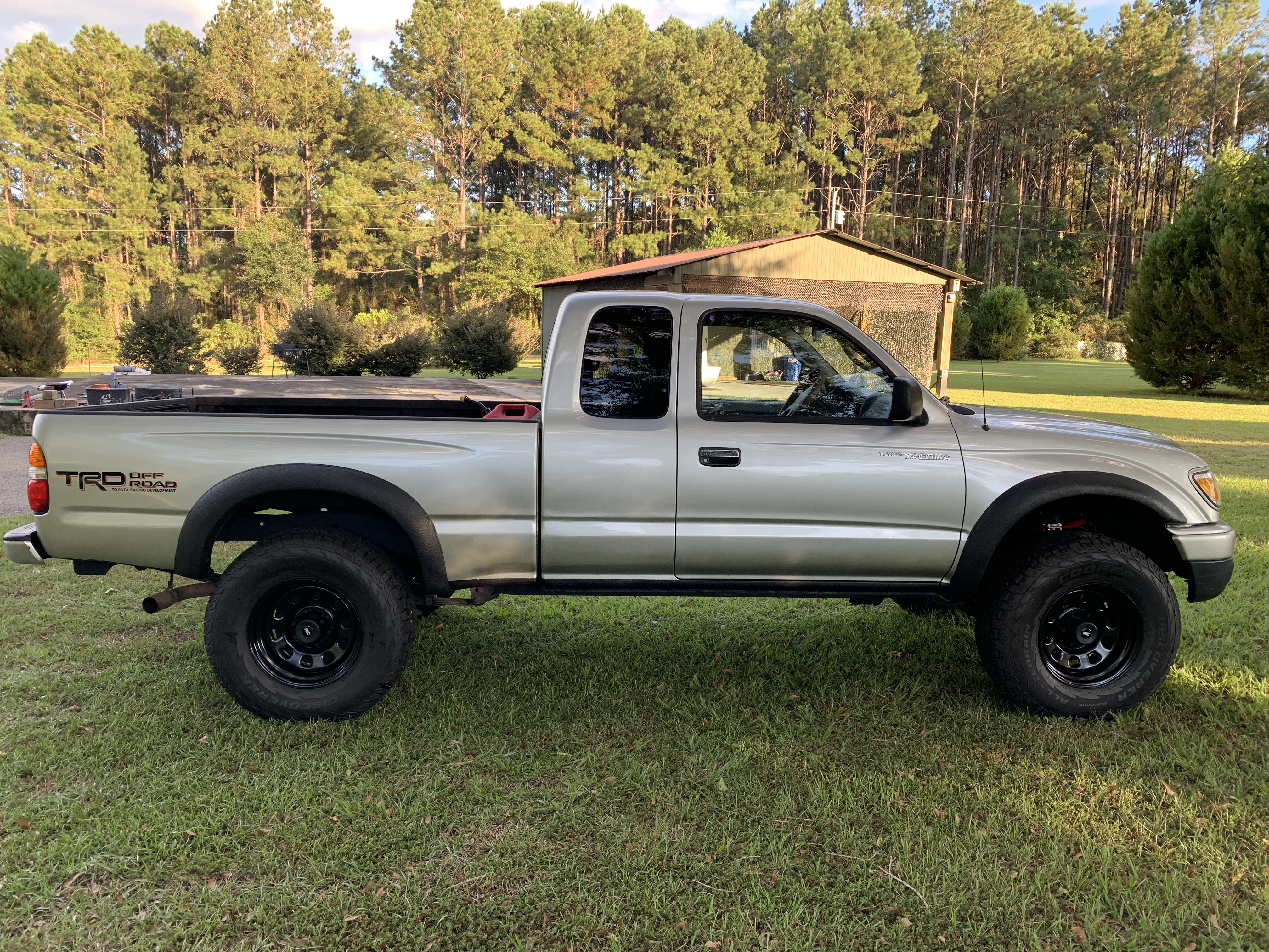 Used 2003 Toyota Tacoma 4x4 Xtracab V6 image 2