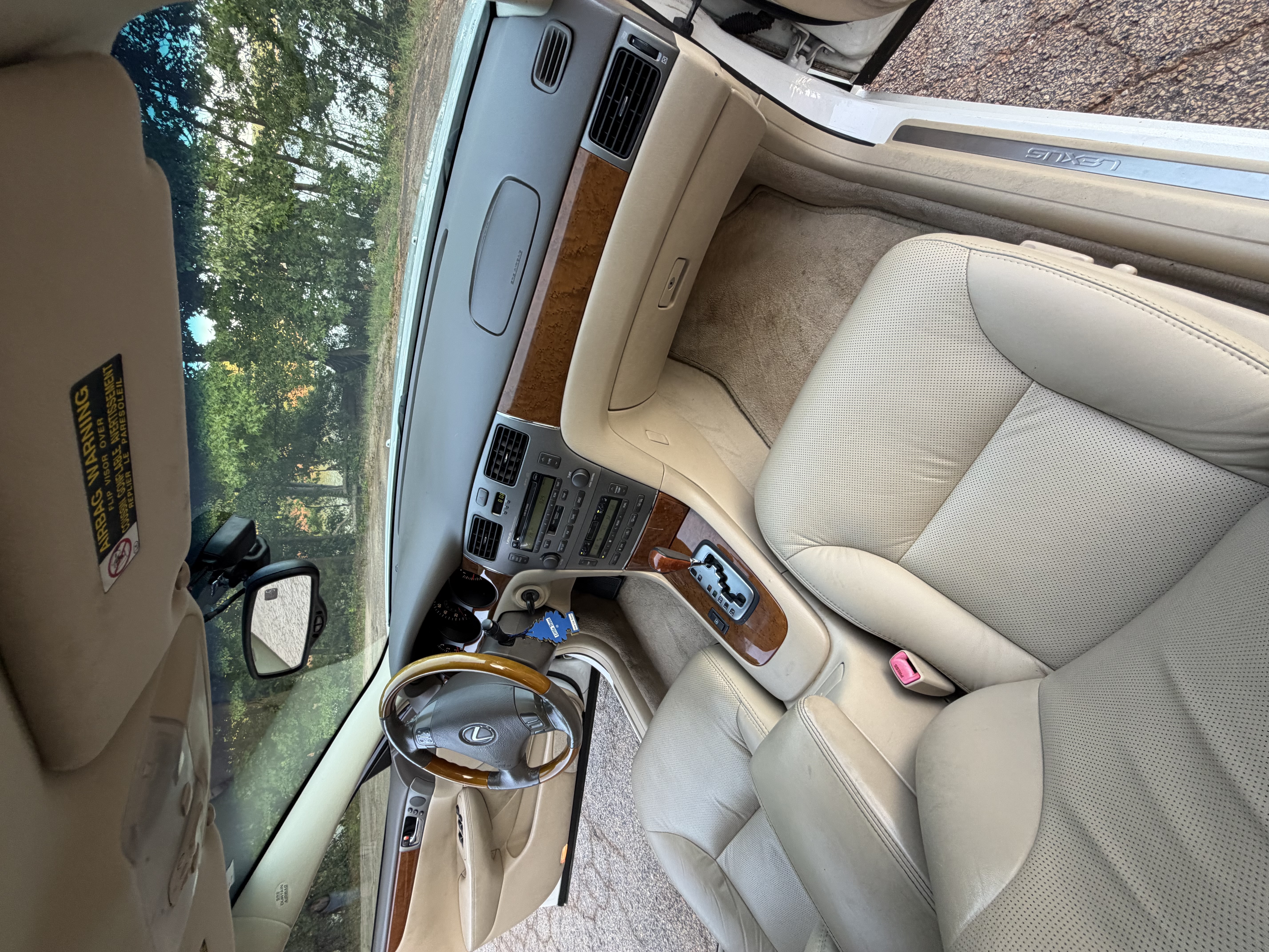Used 2005 Lexus ES 330 w/ Preferred Accessory Pkg FWD image 10