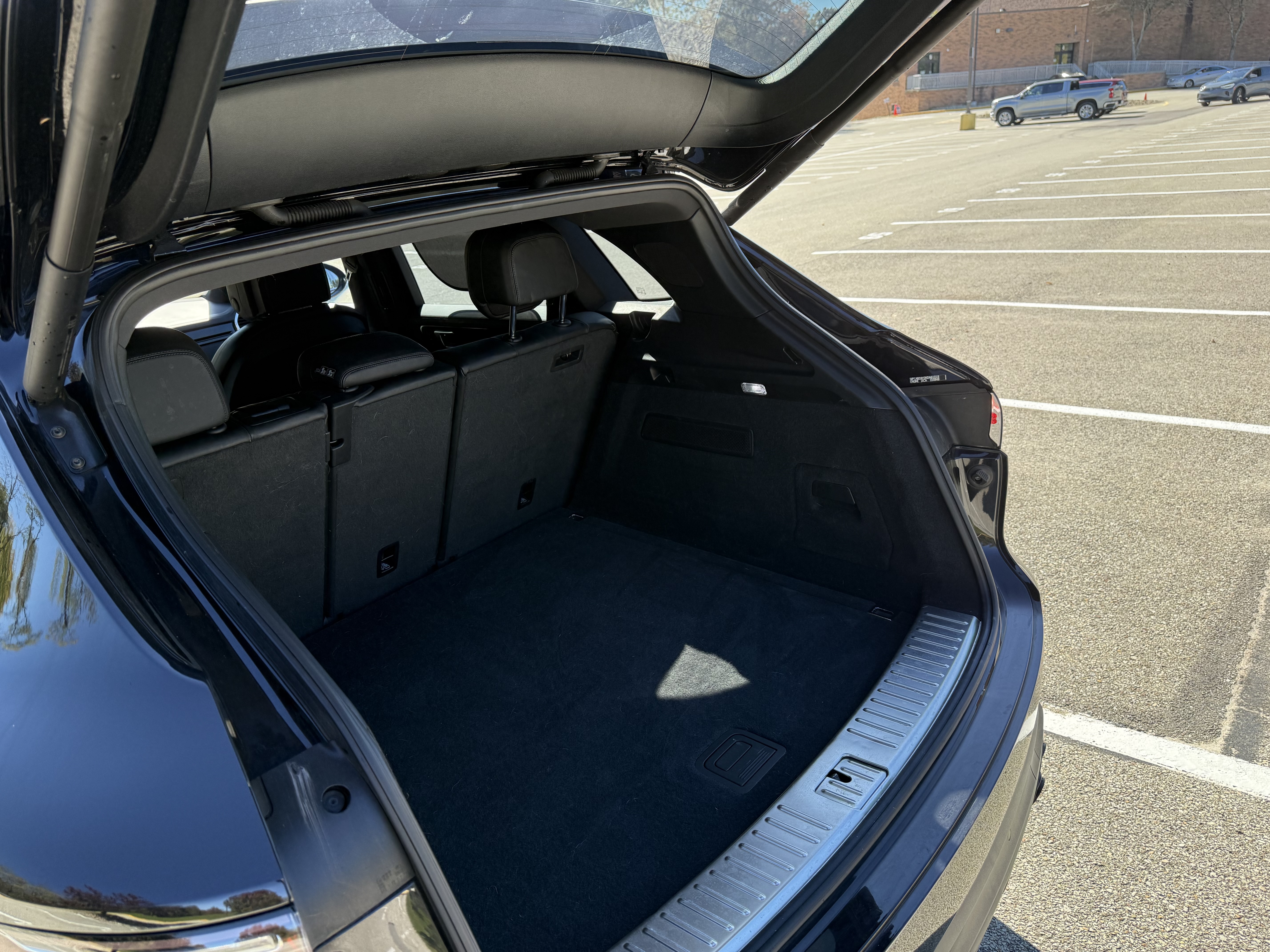 Used 2019 Porsche Cayenne S AWD/4WD image 31