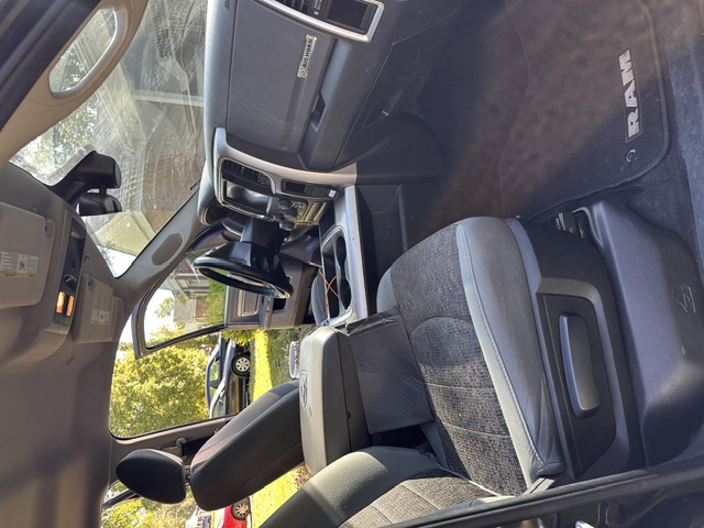 Used 2018 RAM 1500 Big Horn AWD/4WD image 5