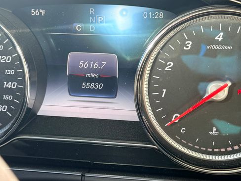 Used 2018 Mercedes-Benz E 400 Coupe image 11