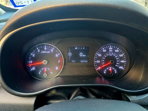 Used 2018 Kia Sportage LX image 19