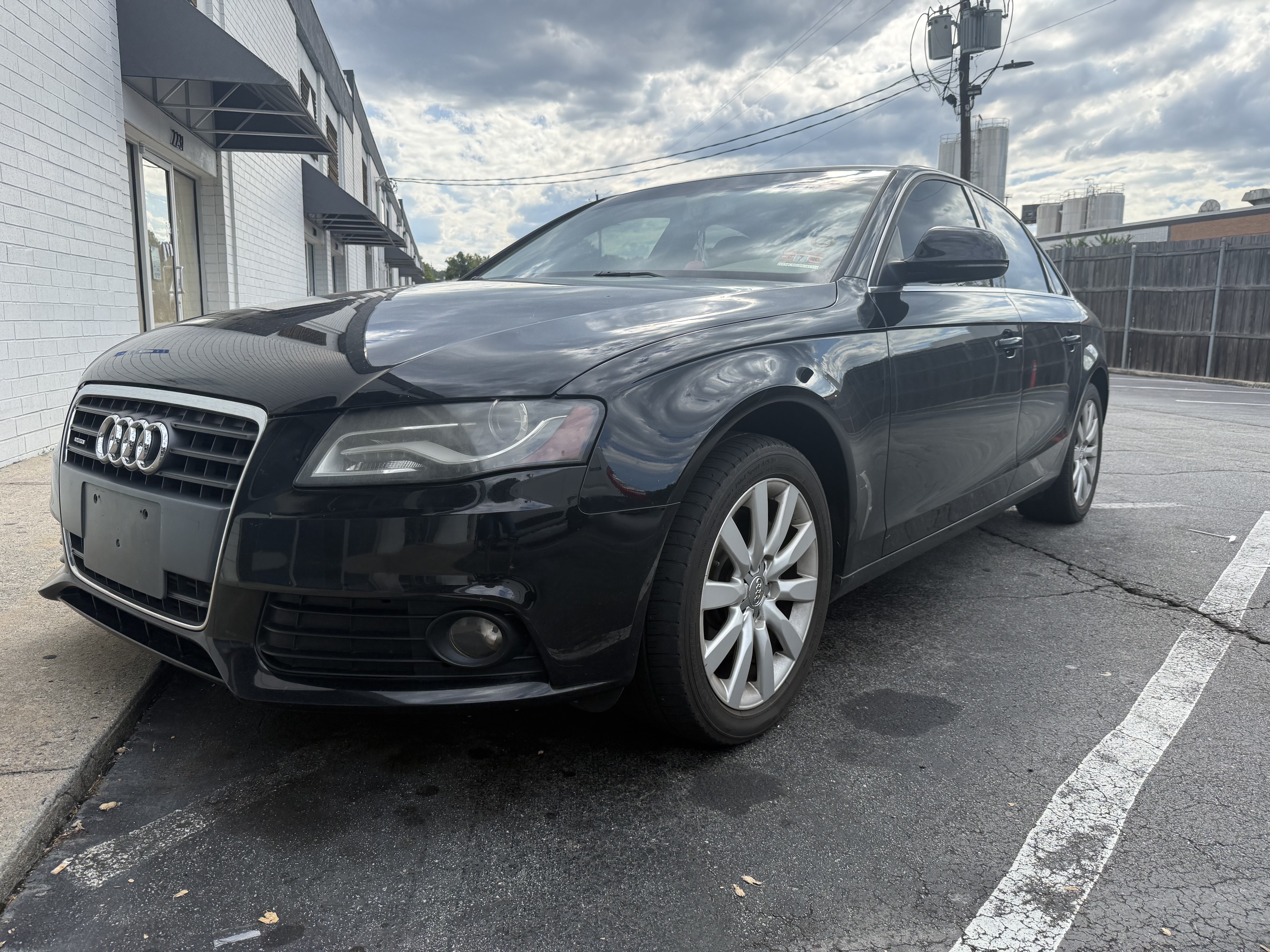 Used 2009 Audi A4 2.0T Premium Plus AWD/4WD image 2