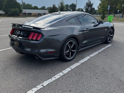 Used 2016 Ford Mustang GT Premium w/ Equipment Group 401A RWD image 4