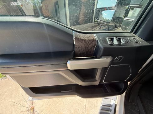Used 2019 Ford F350 Lariat w/ Lariat Ultimate Package AWD/4WD image 20