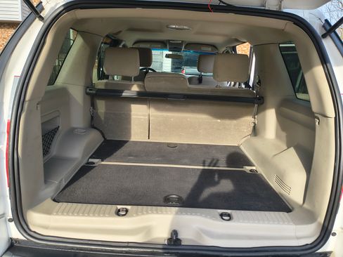 Used 2007 Ford Explorer XLT image 6