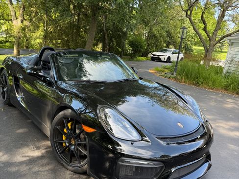 Used 2016 Porsche Boxster Spyder RWD image 7