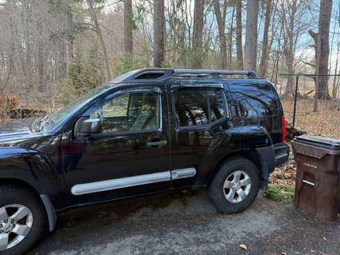 Used 2012 Nissan Xterra S w/ Value Package image 2