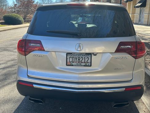 Used 2012 Acura MDX w/ Technology & Entertainment AWD/4WD image 2