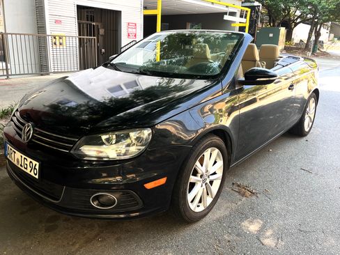 Used 2012 Volkswagen Eos Komfort FWD image 15
