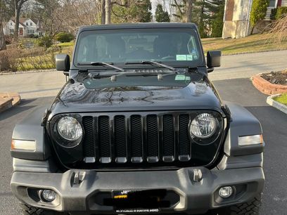 Used 2018 Jeep Wrangler Unlimited Sport S