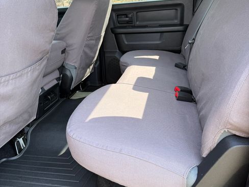 Used 2014 RAM 1500 Express image 11