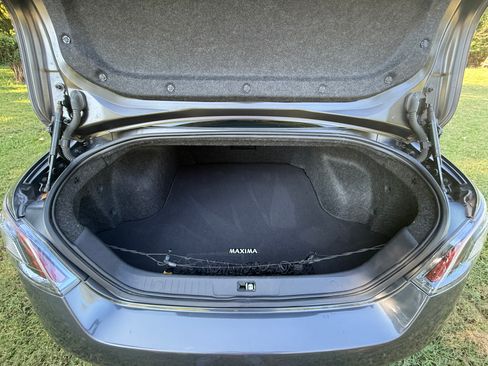 Used 2013 Nissan Maxima 3.5 SV w/ Premium Pkg FWD image 16