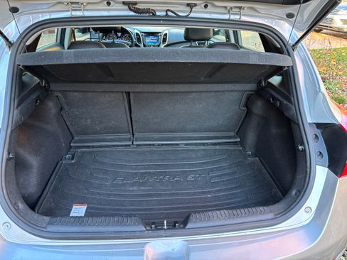 Used 2014 Hyundai Elantra GT w/ Option Group 03 FWD image 6