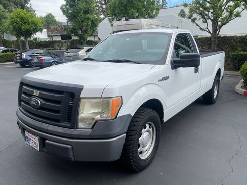 Used 2010 Ford F150 STX image 4