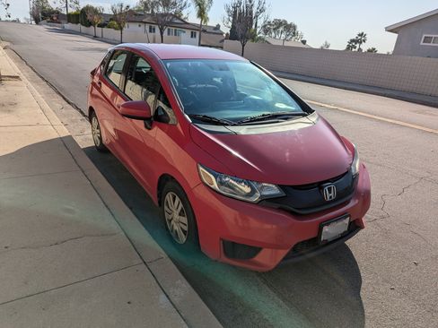 Used 2015 Honda Fit LX image 6