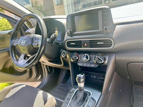 Used 2020 Hyundai Kona SEL Plus FWD image 12