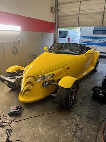 Used 2000 Plymouth Prowler RWD image 4