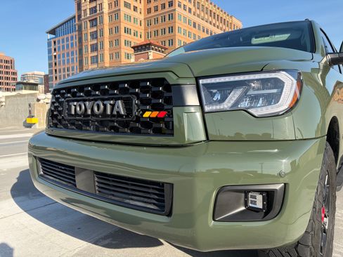 Used 2020 Toyota Sequoia TRD Pro image 14