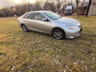 Used 2016 Toyota Camry SE