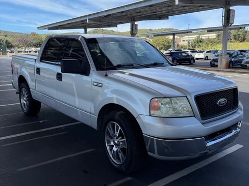 Used 2004 Ford F150 XLT image 1