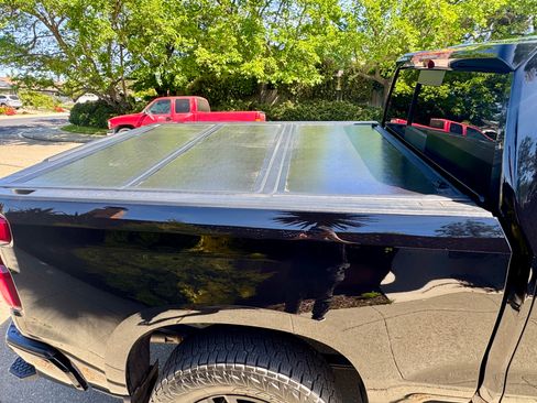 Used 2024 Chevrolet Silverado 1500 High Country w/ Midnight Edition image 27