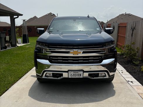 Used 2022 Chevrolet Silverado 1500 LTZ w/ Max Trailering Package RWD image 10