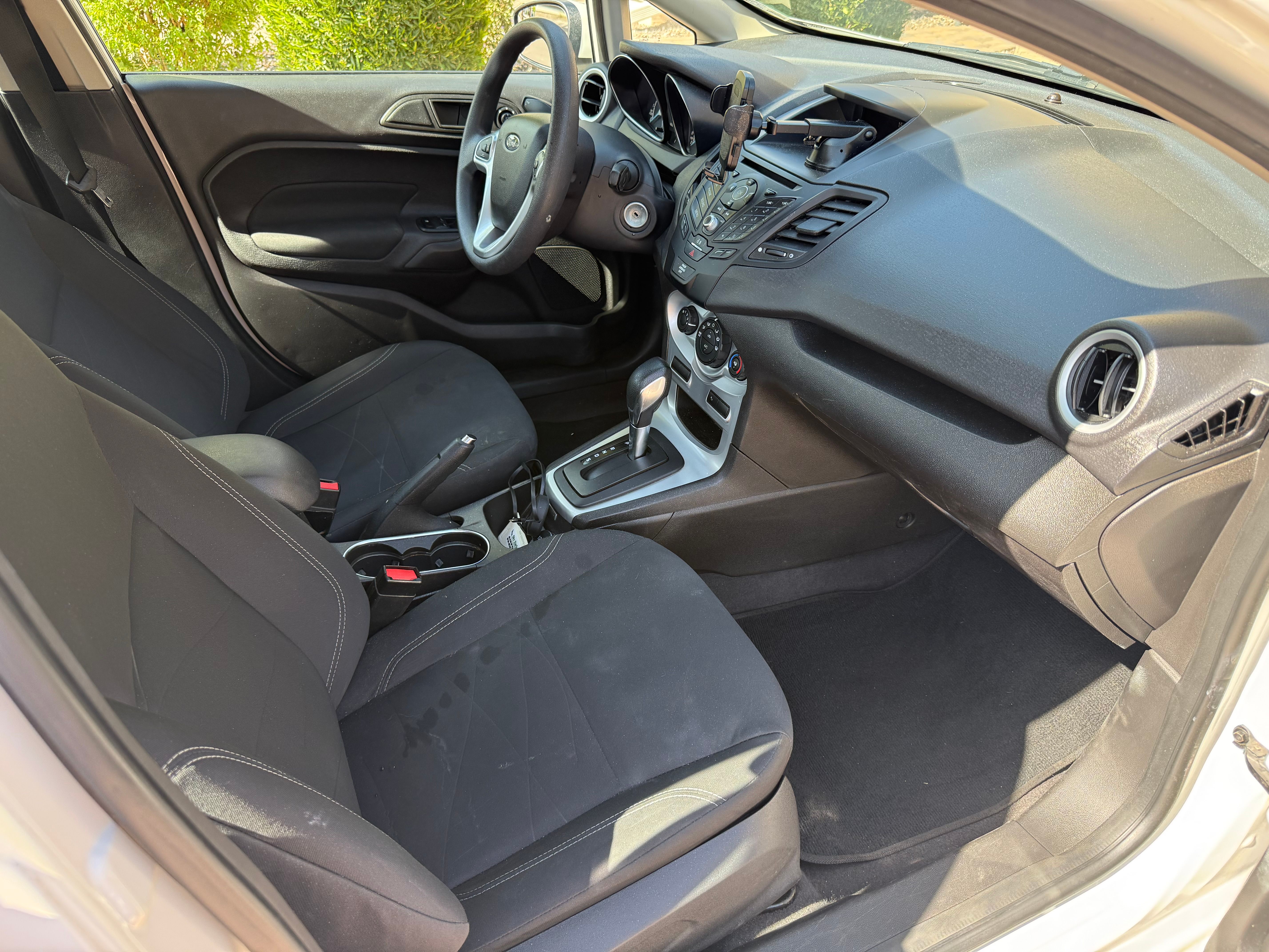 Used 2018 Ford Fiesta SE FWD image 10