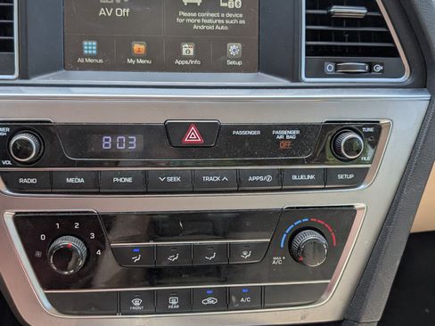 Used 2016 Hyundai Sonata SE image 8