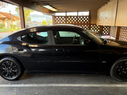Used 2006 Dodge Charger image 1