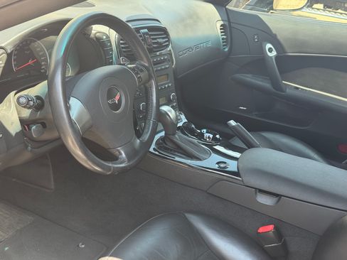 Used 2008 Chevrolet Corvette Coupe w/ Preferred Equipment Group RWD image 8