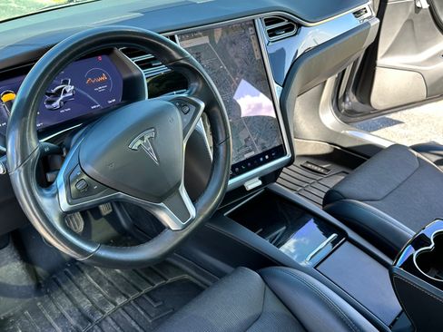 Used 2018 Tesla Model S 75D image 21