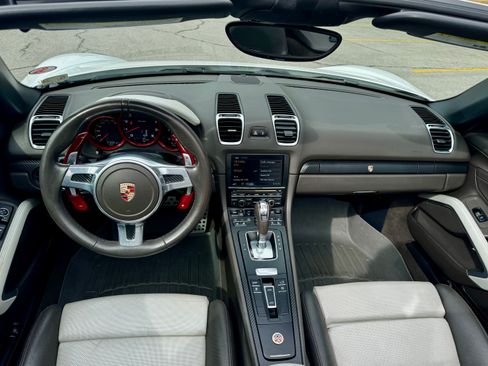 Used 2013 Porsche Boxster image 12