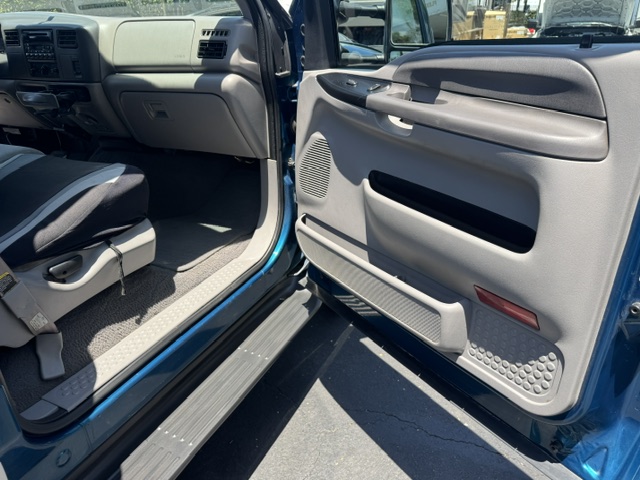 Used 2000 Ford F350 2WD Crew Cab DRW Super Duty image 23