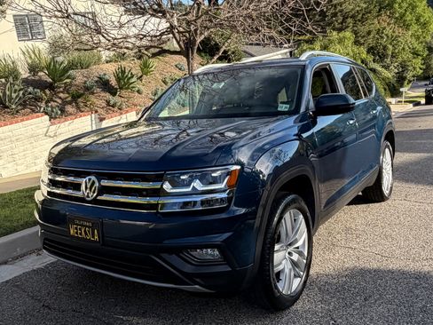 Used 2019 Volkswagen Atlas SE w/ Panoramic Sunroof Package image 1