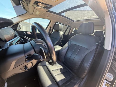 Used 2020 BMW X7 xDrive40i w/ Premium Package image 17