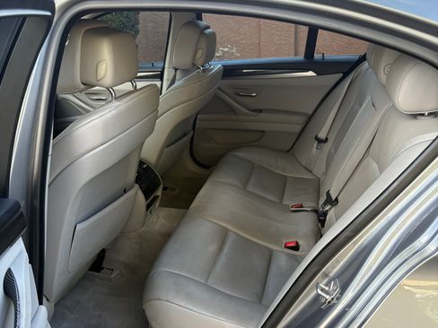Used 2012 BMW 528i Sedan image 8